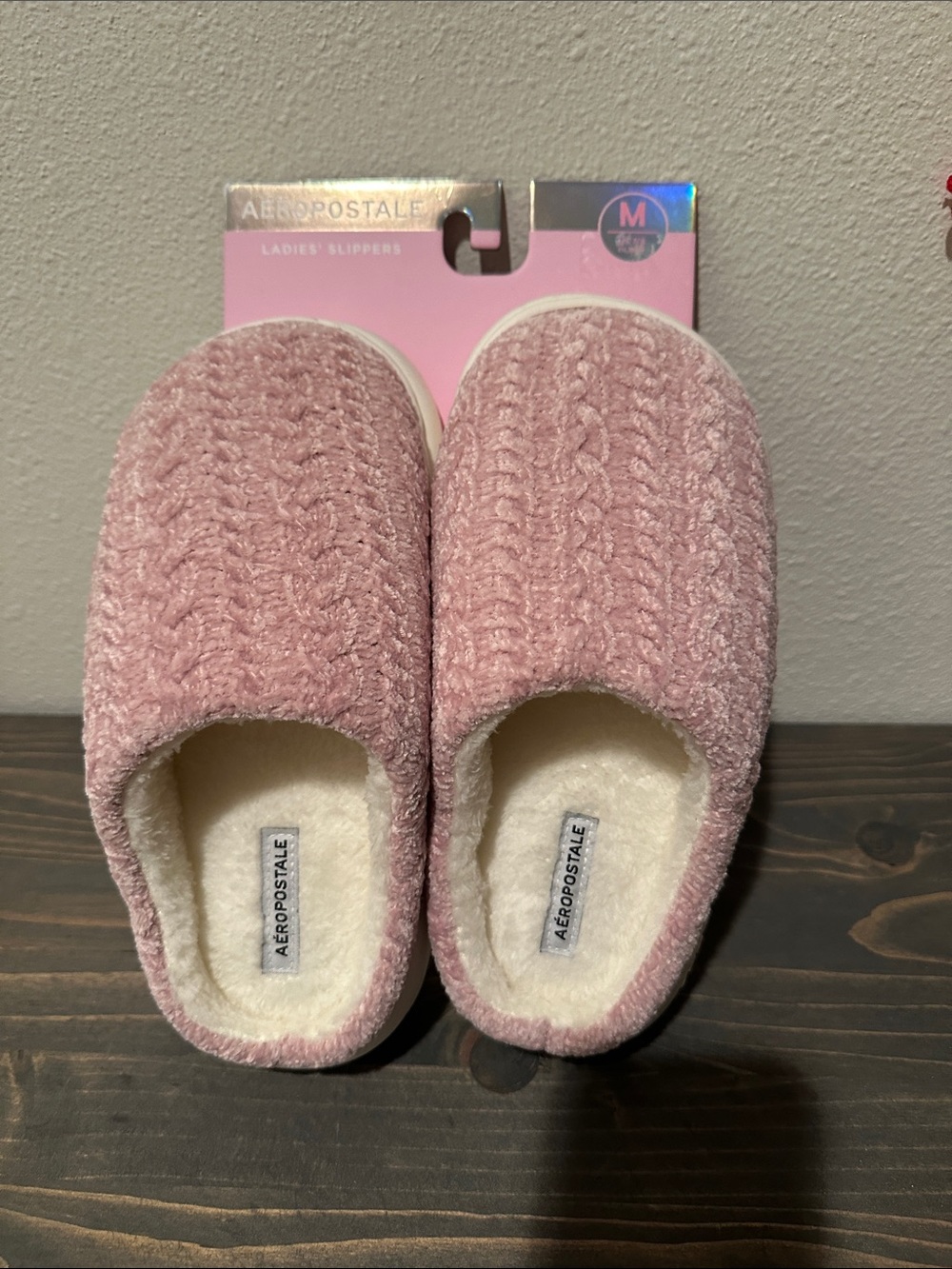 Aeropostale Women's Blush Pink Cable Knit Slip-On Slippers